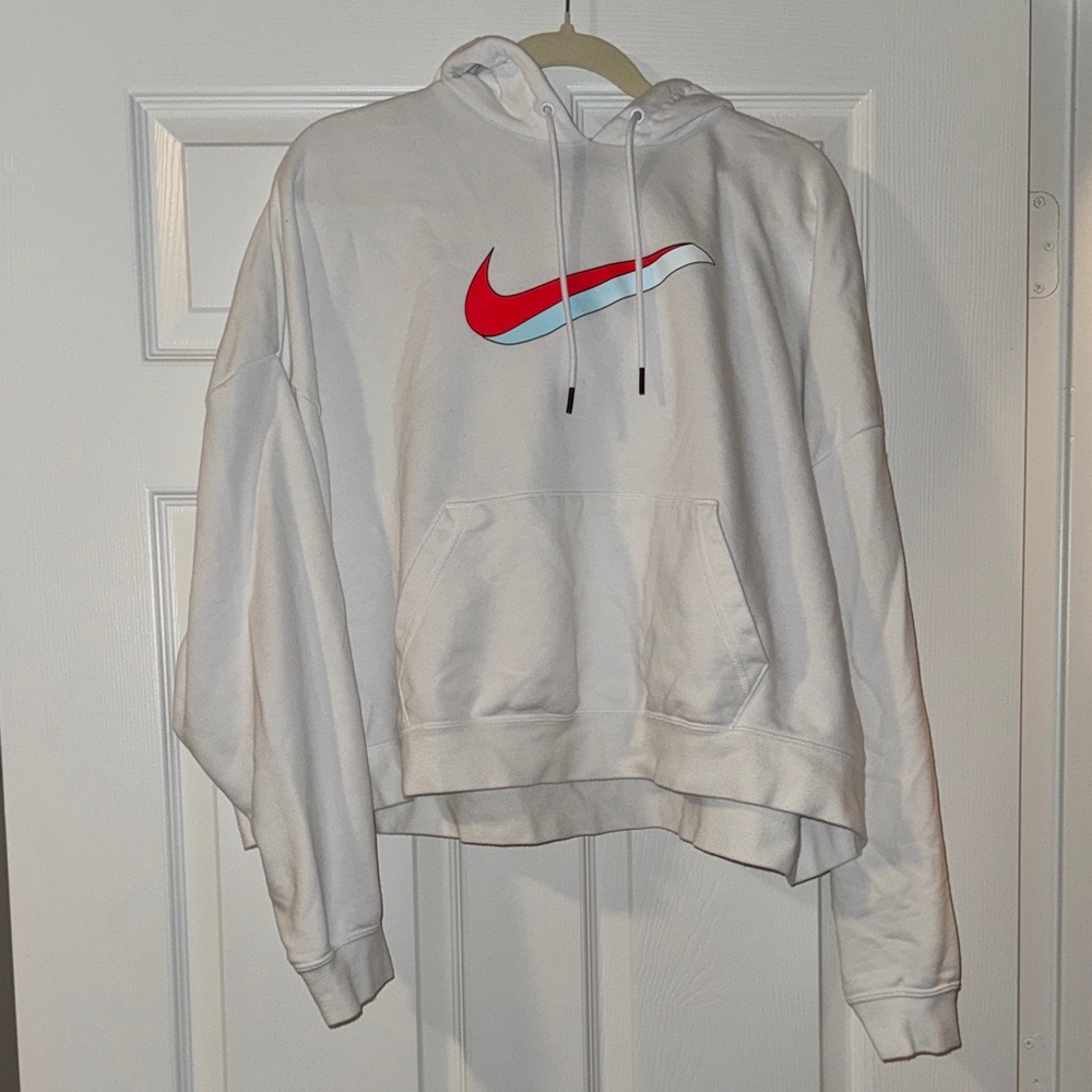 Nike Women’s Size XL White Oversized Hoodie With Nike Logo Checkmark Small Stain